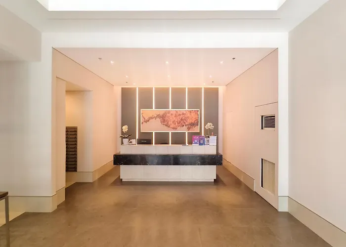 34b Taft East Gate 2 Bedroom Unit Pool, Gym, Balcony Cebu