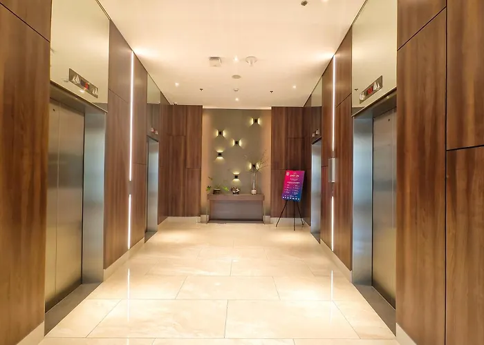 Apartment 34b Taft East Gate 2 Bedroom Unit Pool, Gym, Balcony Cebu